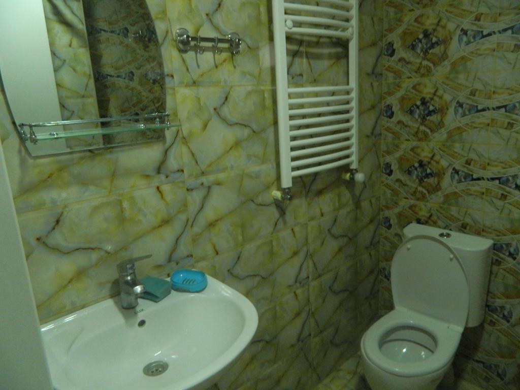 Guest House Nua Borjomi Esterno foto