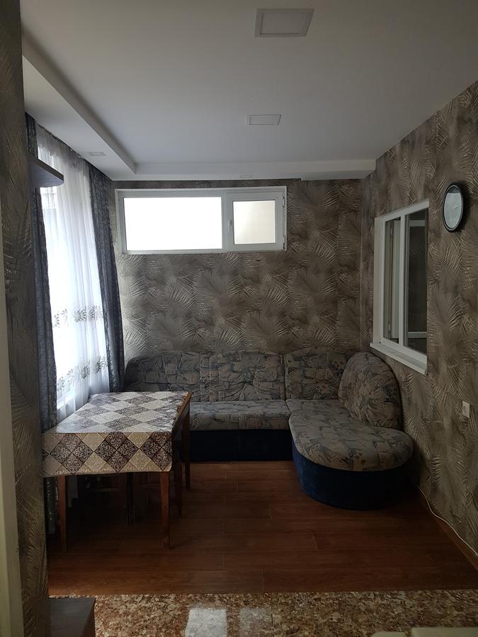 Guest House Nua Borjomi Esterno foto